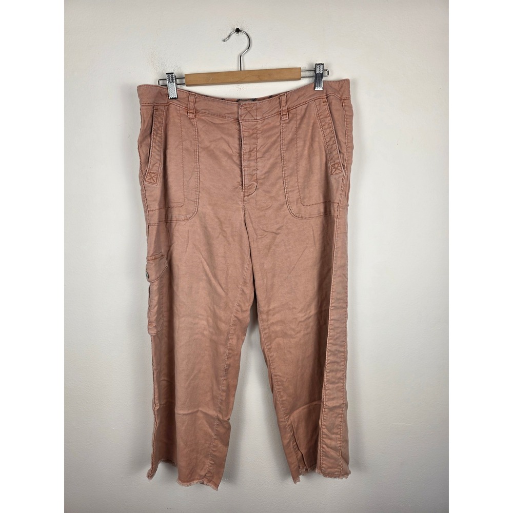 Hei Hei Dusty Pink Cargo Cropped Pants Distressed‎ Frayed Hem Size 32